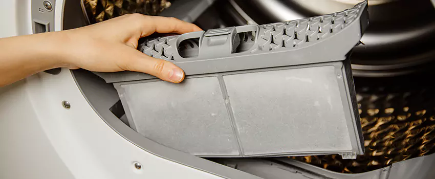 Signs Of A Clogged Dryer Lint Trap in Hoboken, New Jersey
